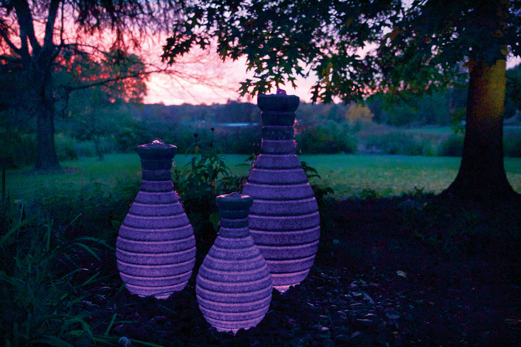 3pc. Color Changing Vase Set