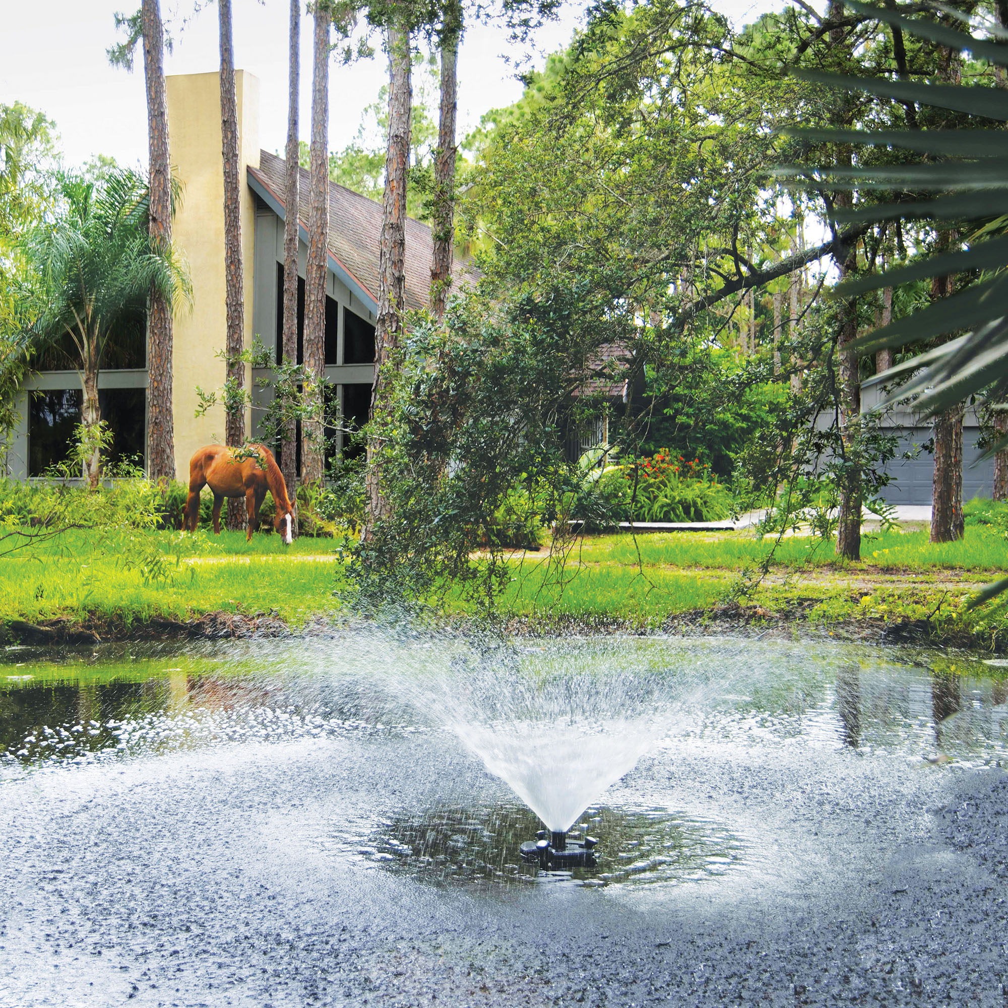 Floating Fountain with Lights - 1/2HP