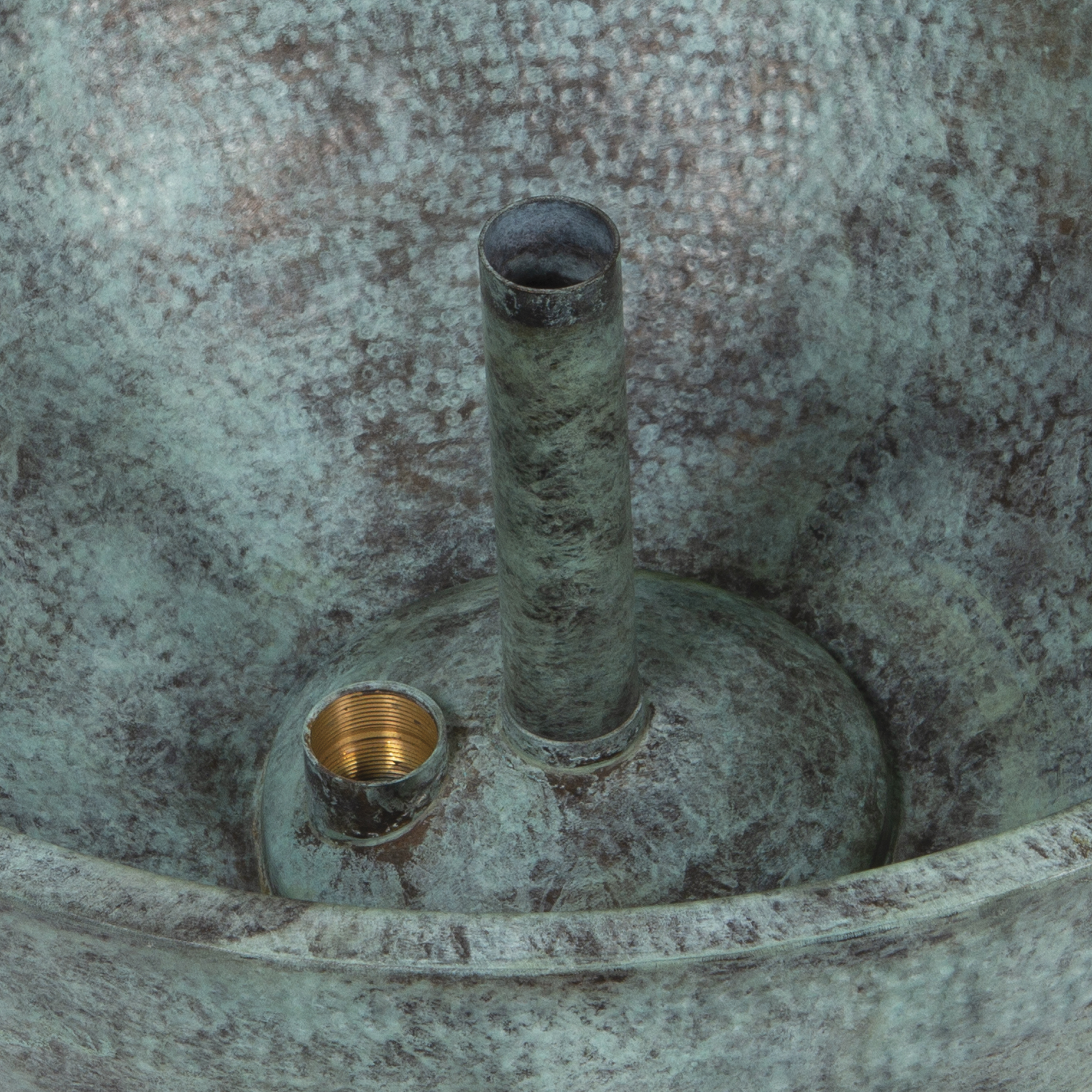 30" Hammered Brass Bowl